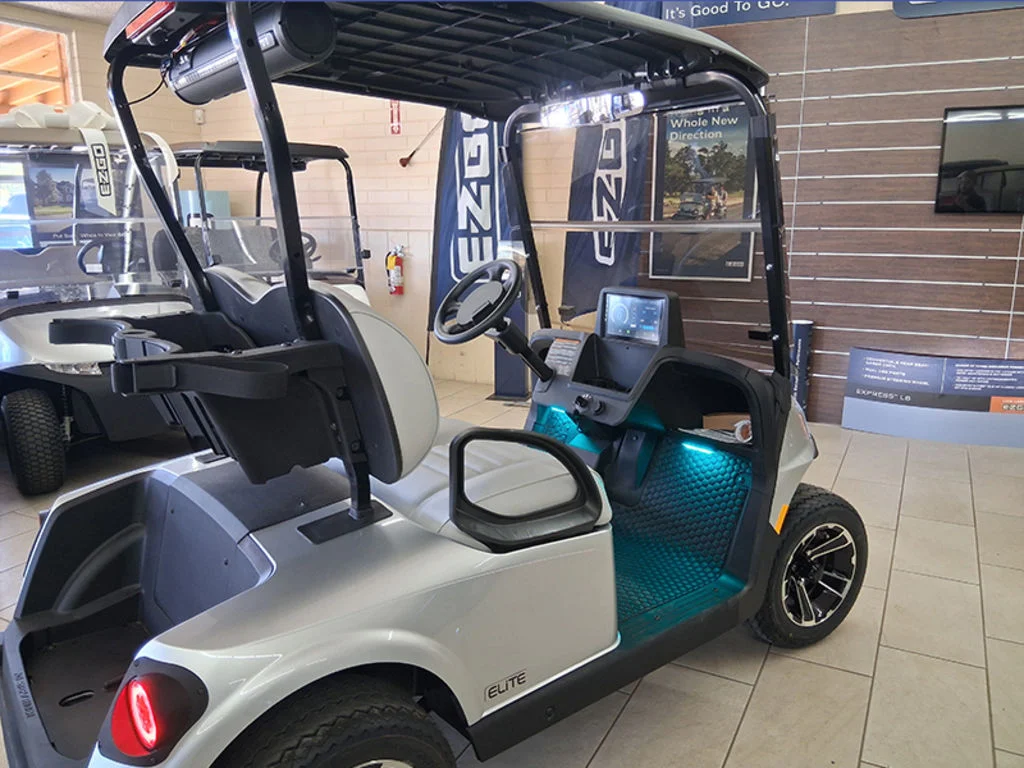2026 E-Z-GO RXV ELiTE Lithium photo 10