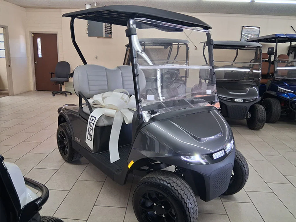 2026 E-Z-GO Freedom photo 9