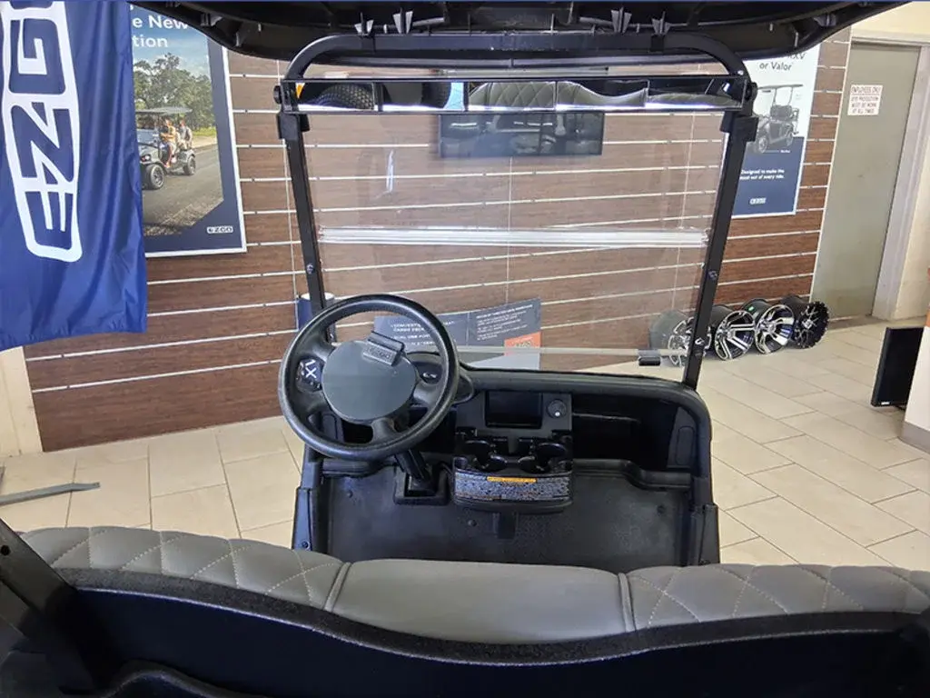 2026 E-Z-GO Freedom photo 14