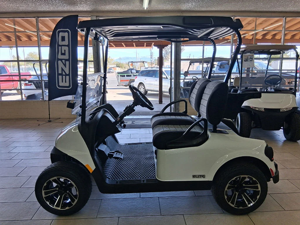 2026 E-Z-GO RXV photo 7