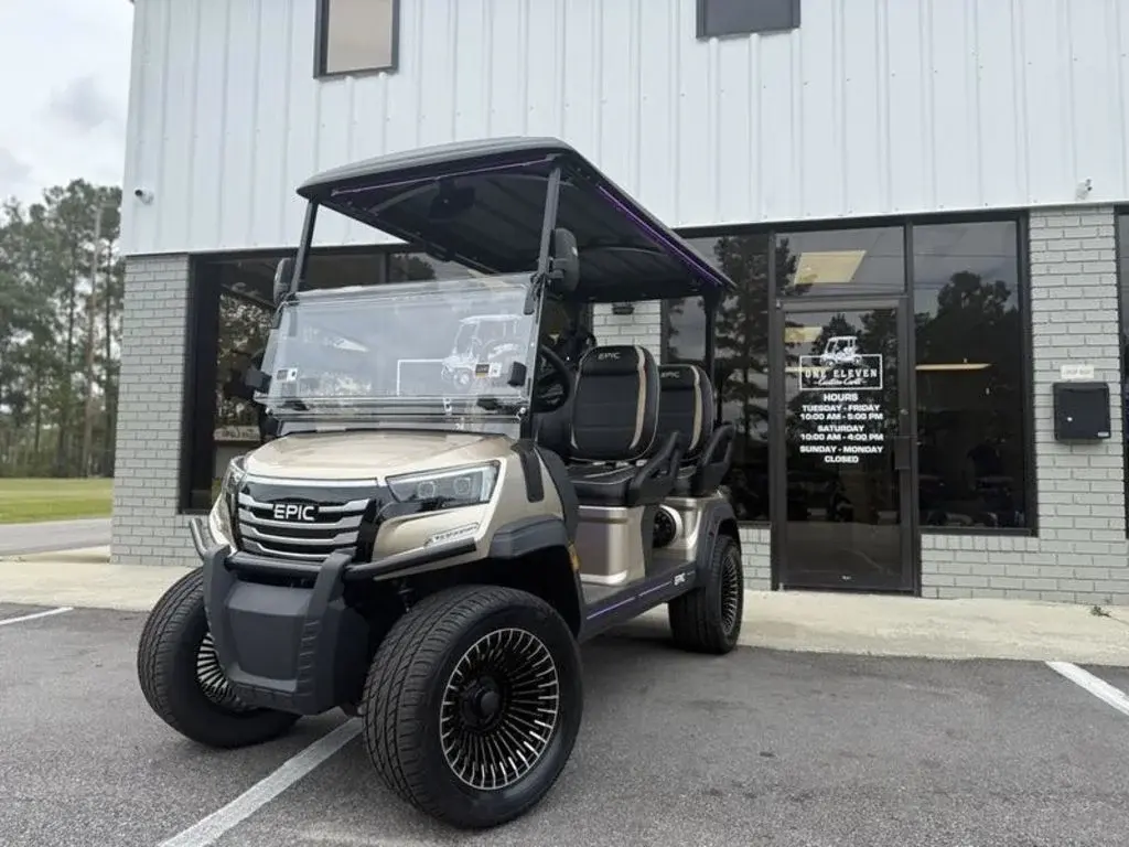 2025 Epic Carts E40 photo 1