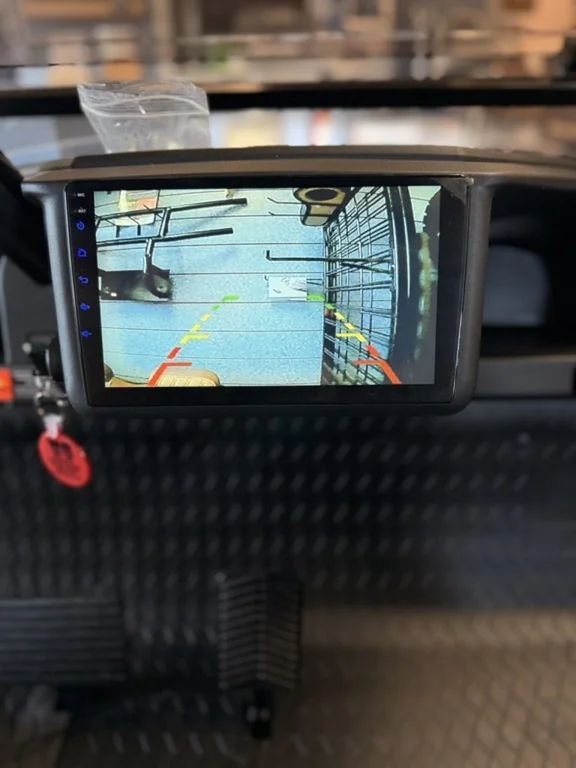2025 Honor LSV 2+2 G1 3" Lift photo 8