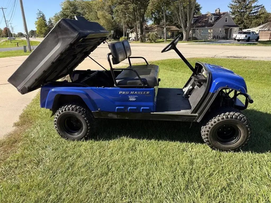 2004 Yamaha Hauler 1000 photo 2