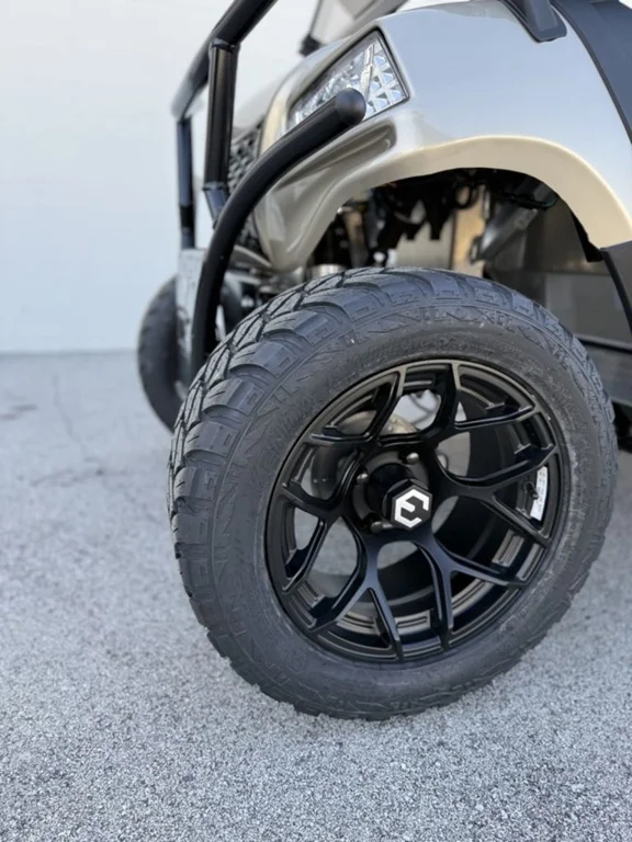 2025 Honor LSV 2+2 G1 6" Lift photo 5