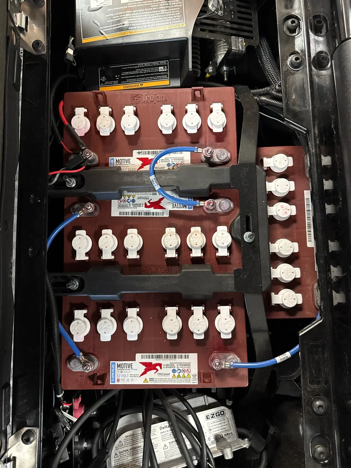 2024 E-Z-GO Valor 48V Electric photo 5