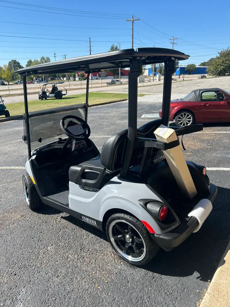 2027 Yamaha Drive2 photo 6