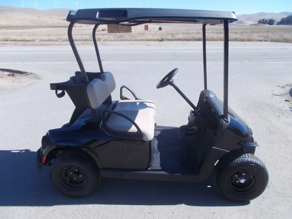 2023 E-Z-GO Valor photo 2