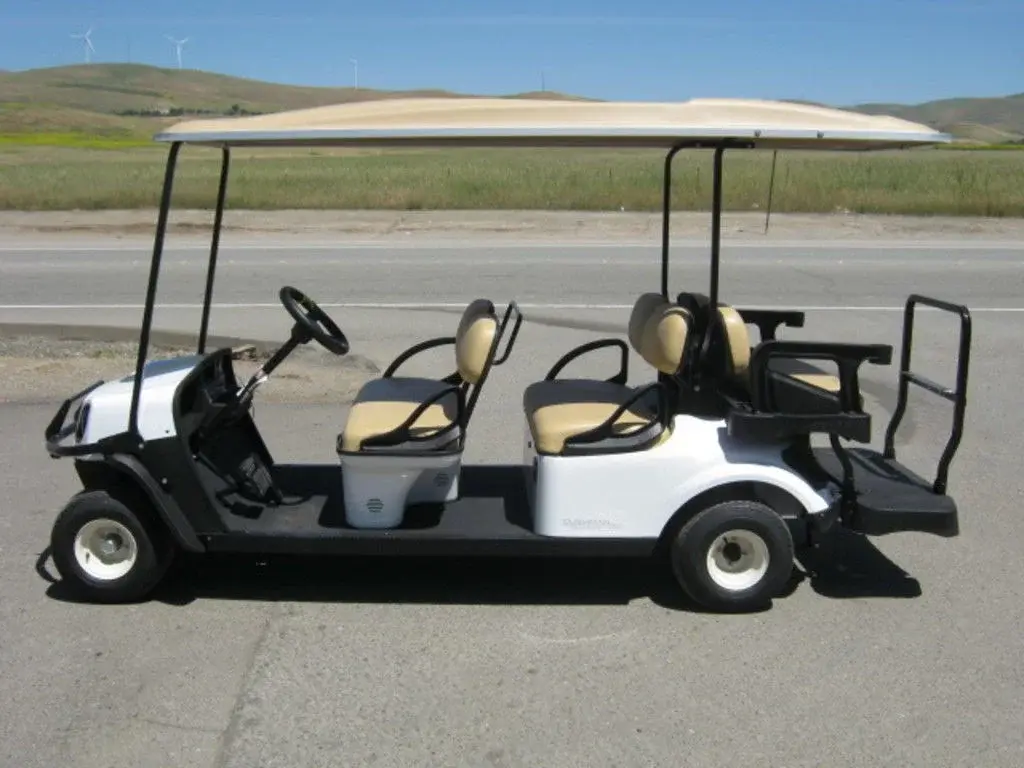 2023 Cushman Shuttle 6 photo 2