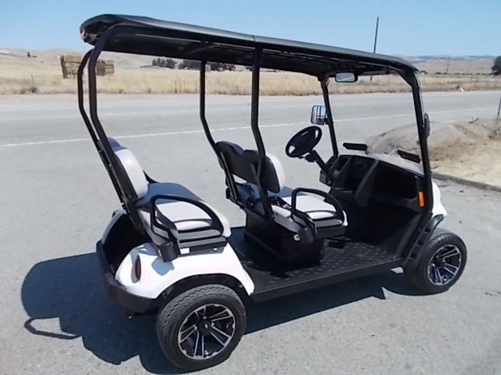 2026 E-Z-GO Liberty ELiTE Lithium photo 3