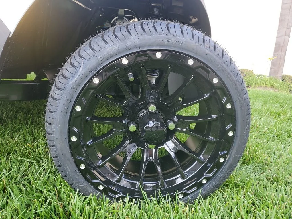 2024 E-Z-GO Freedom ELiTE Lithium photo 6