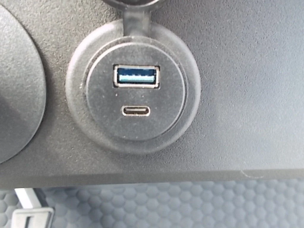 2027 E-Z-GO Freedom ELiTE Lithium photo 9