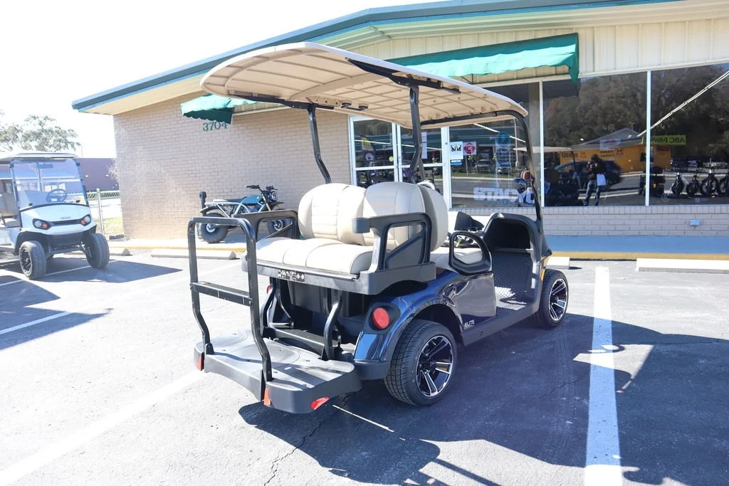 2024 E-Z-GO Freedom ELiTE Lithium photo 8
