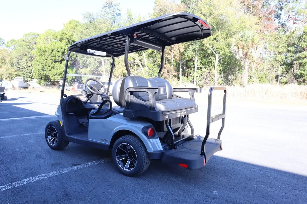 2026 E-Z-GO RXV ELiTE Lithium photo 6