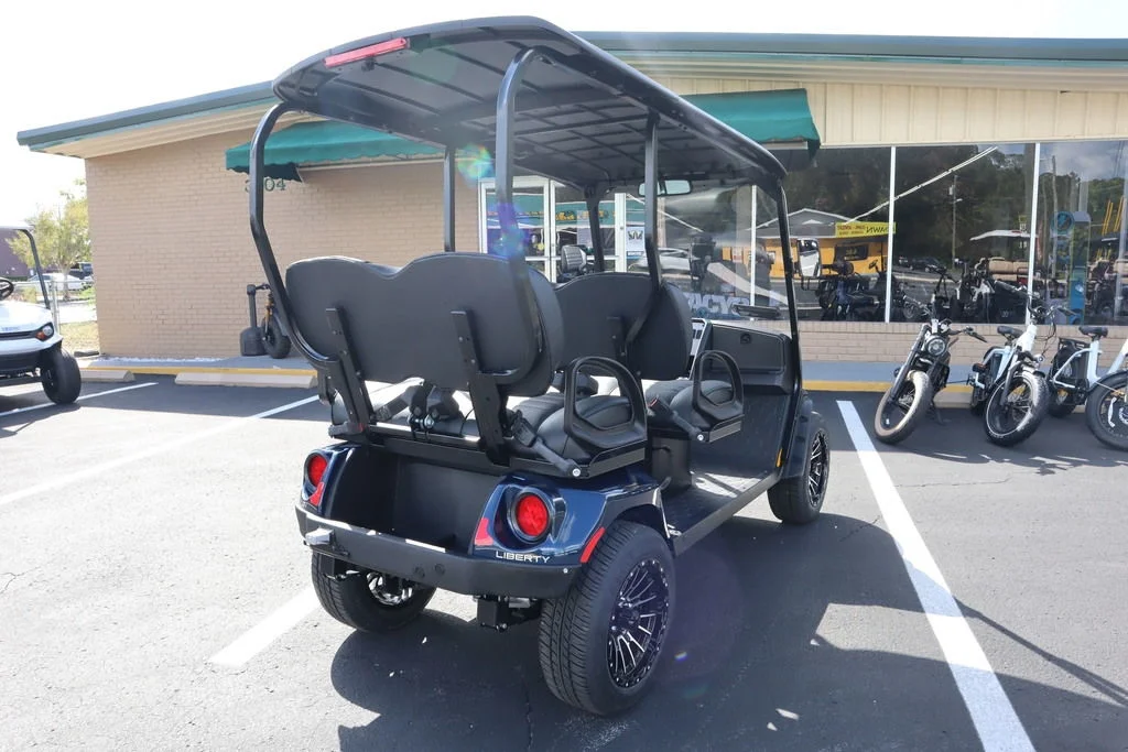 2024 E-Z-GO Liberty ELiTE Lithium photo 8