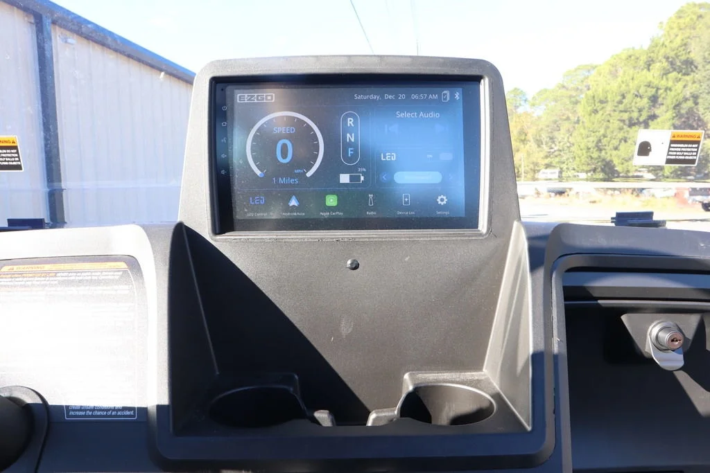 2026 E-Z-GO RXV ELiTE Lithium photo 10