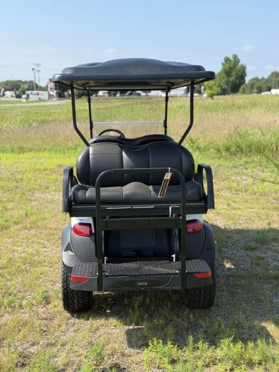 2027 Club Car Onward 6 Passenger photo 5