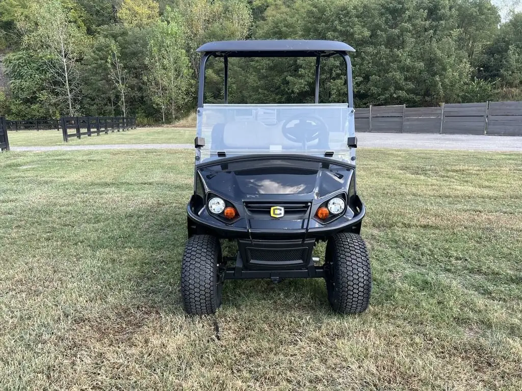 2026 Cushman Hauler 800X photo 8