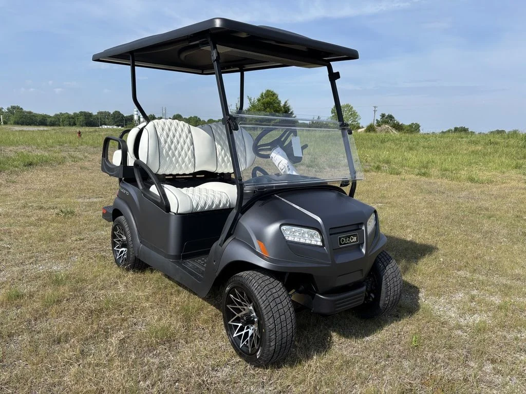 2027 Club Car Onward 4 Passenger photo 2