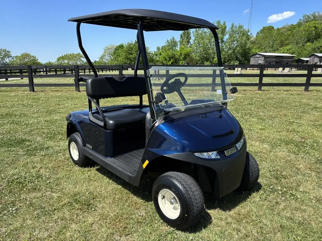 2026 E-Z-GO Freedom ELiTE Lithium photo 2