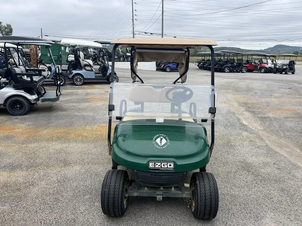2019 E-Z-GO TXT photo 8