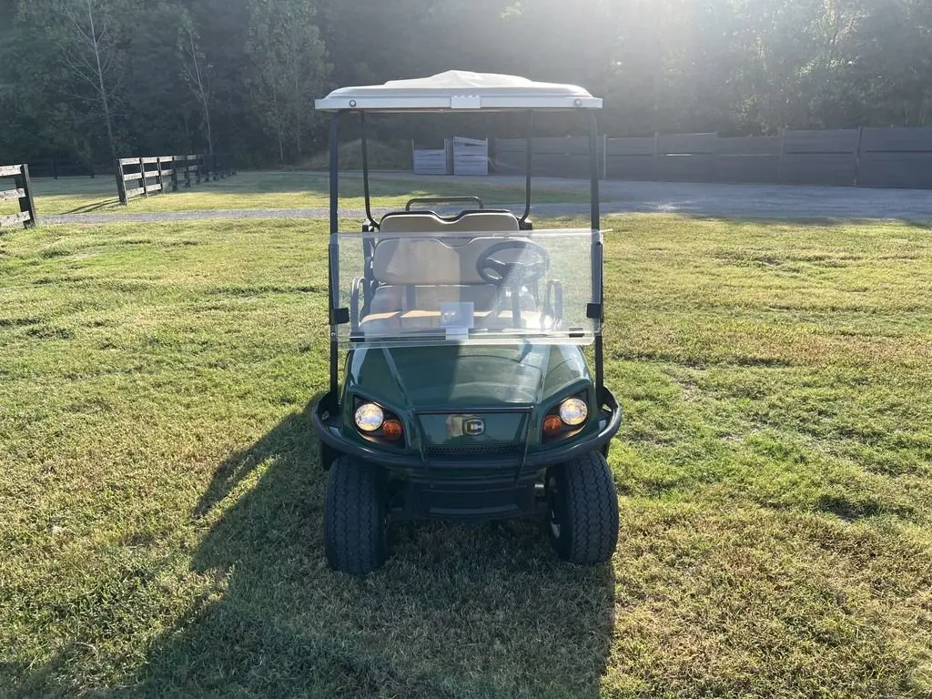2022 Cushman Shuttle 6 photo 8
