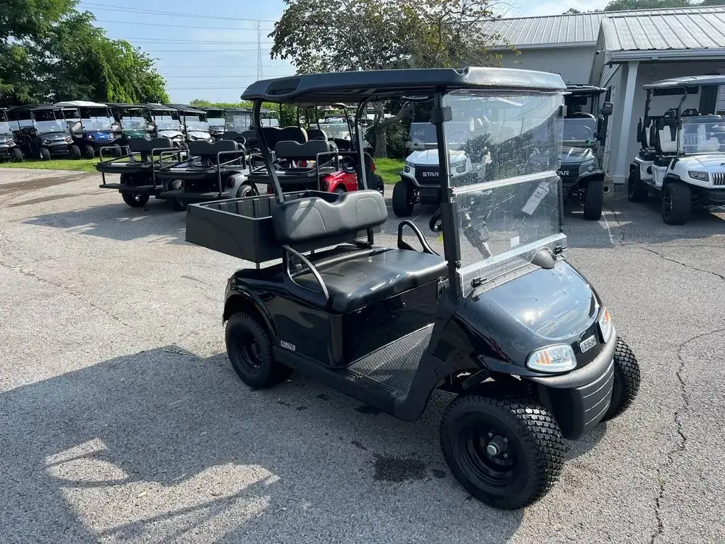 2021 E-Z-GO RXV photo 5