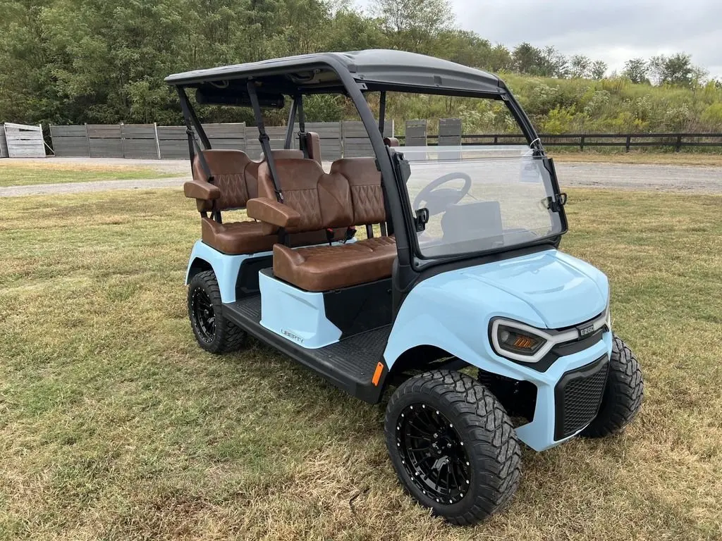 2027 E-Z-GO Liberty photo 7