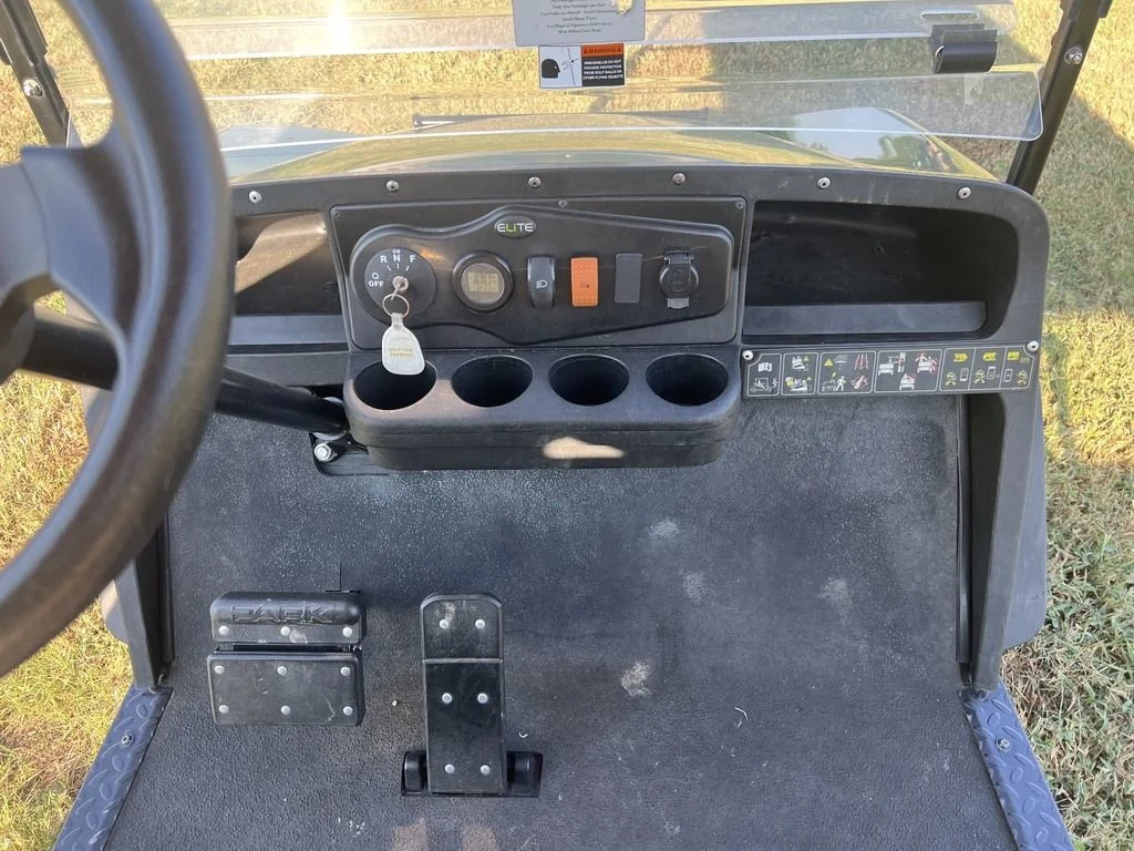 2022 Cushman Shuttle 6 photo 9