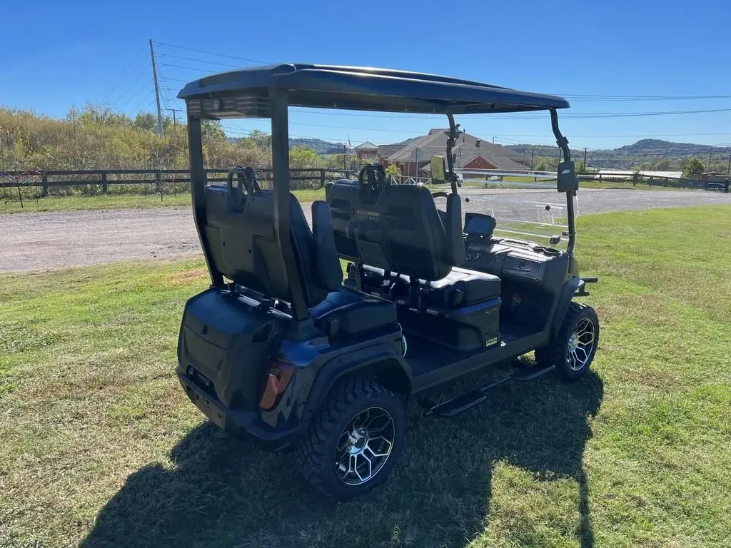 2027 Evolution D5 Maverick photo 5