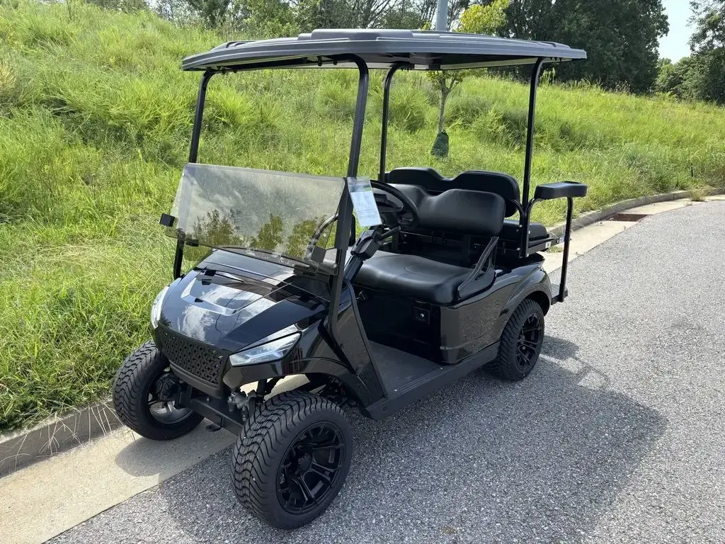 2018 E-Z-GO TXT photo 1