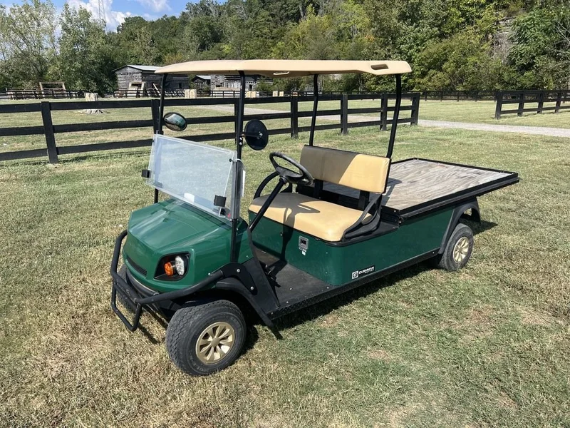 2018 Cushman Shuttle 2 photo 1
