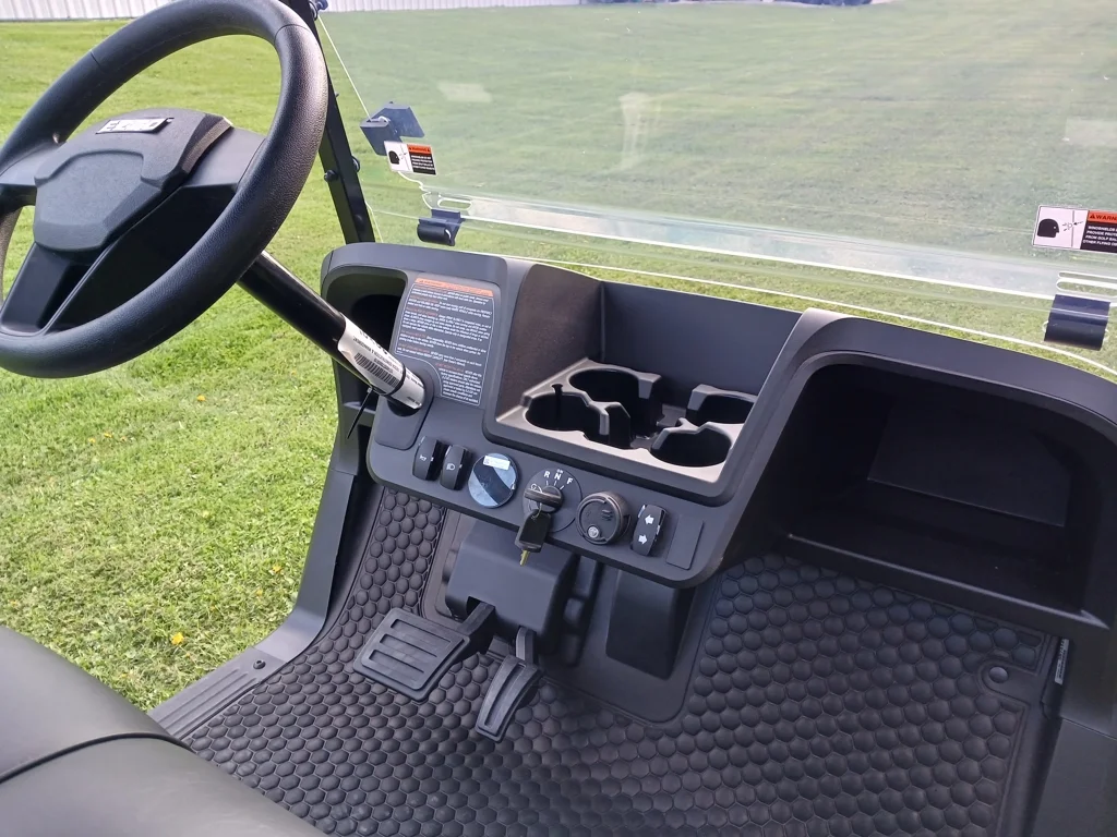 2026 E-Z-GO RXV ELiTE Lithium photo 6