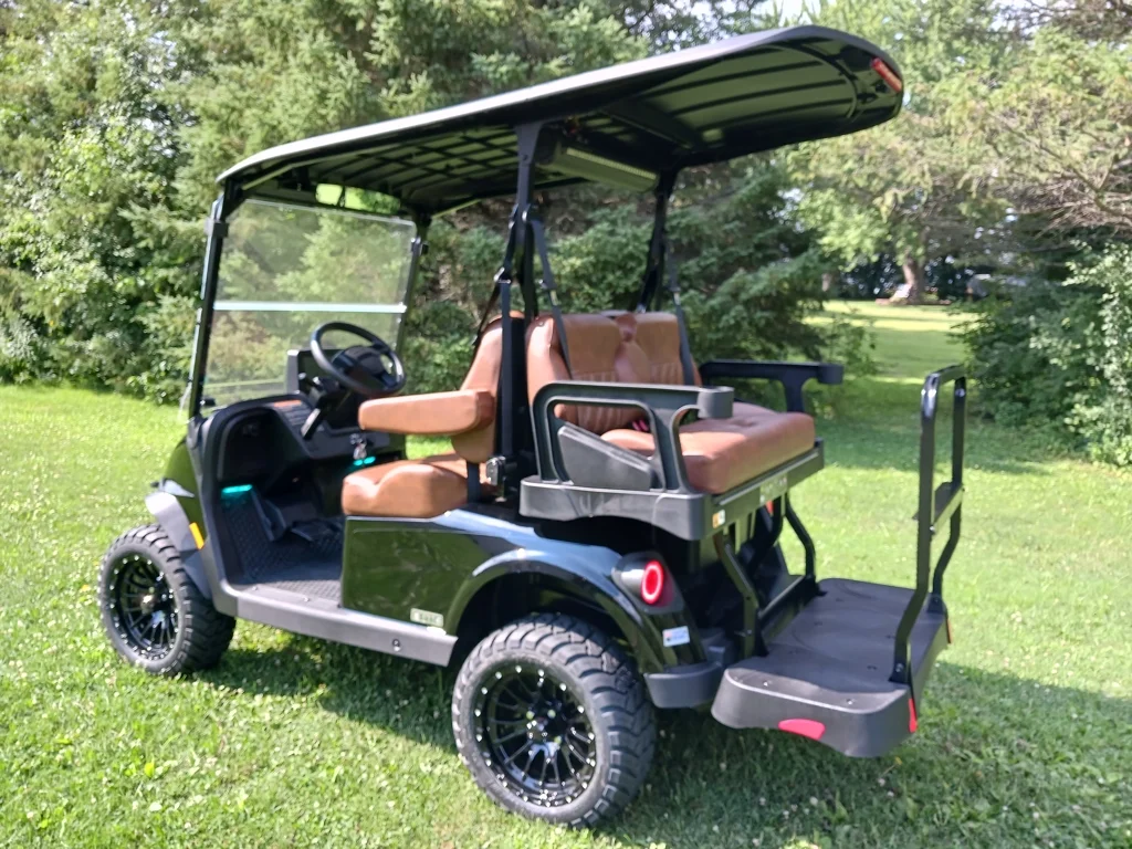 2026 E-Z-GO RXV ELiTE Lithium photo 5