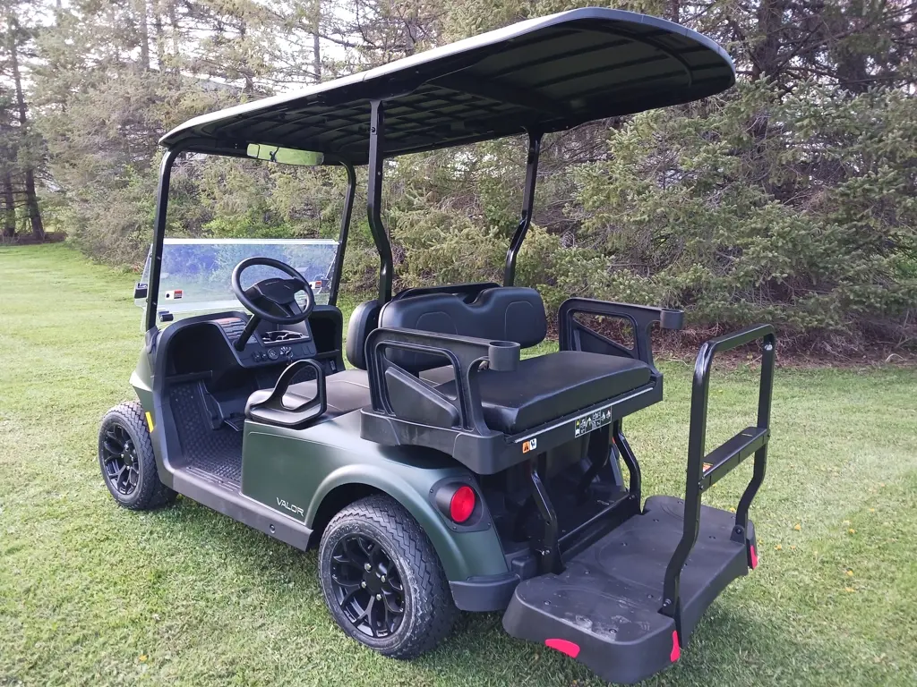 2026 E-Z-GO RXV Valor 4 48V photo 4