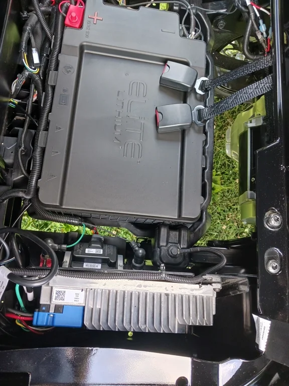 2026 E-Z-GO RXV ELiTE Lithium photo 8