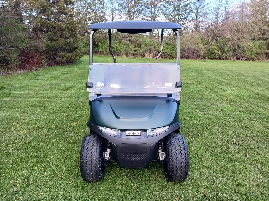 2026 E-Z-GO RXV Valor 4 48V S+ photo 2