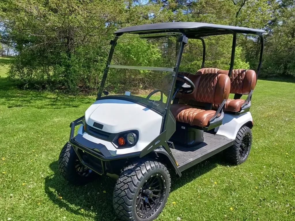 2026 E-Z-GO Liberty ELiTE Lithium photo 1