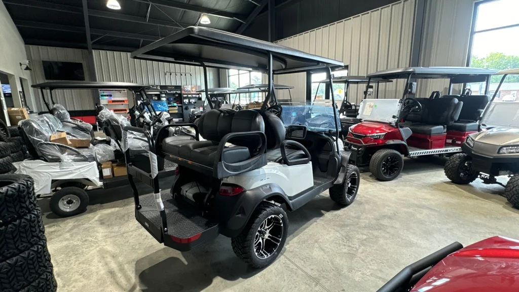 2027 Club Car Onward photo 5