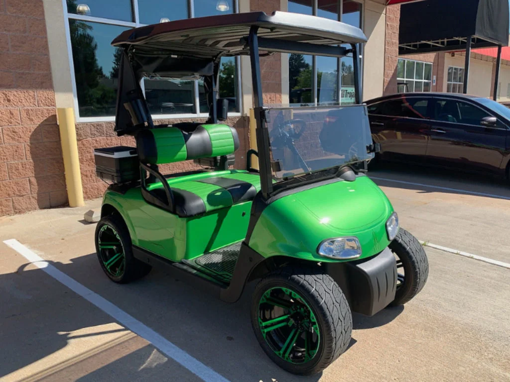 2013 E-Z-GO RXV photo 3