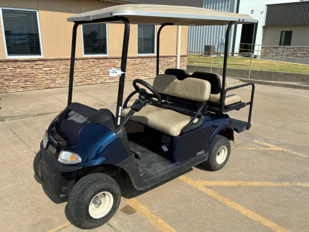 2021 E-Z-GO RXV ELiTE Lithium photo 1