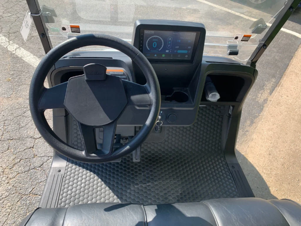 2026 E-Z-GO Freedom photo 2