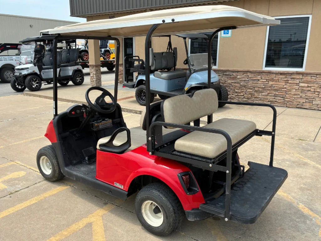 2021 E-Z-GO RXV ELiTE Lithium photo 2