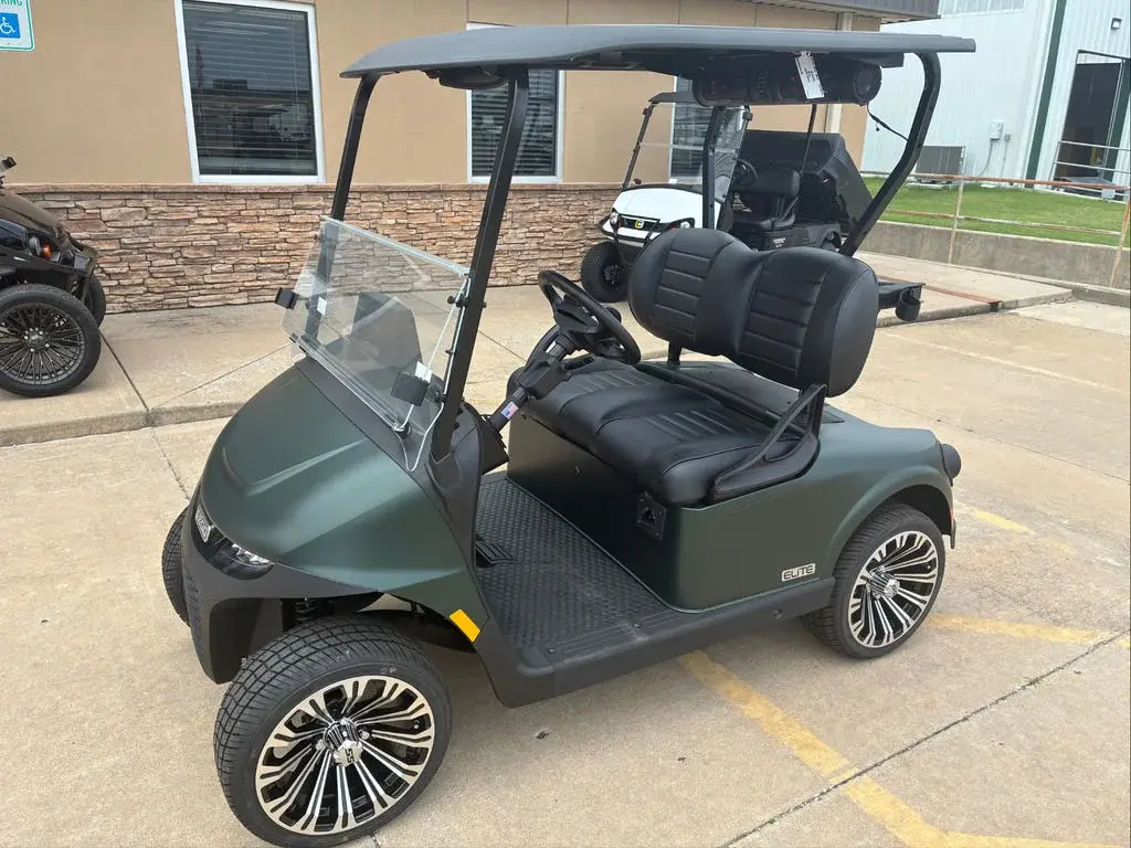 2026 E-Z-GO Freedom ELiTE Lithium photo 1