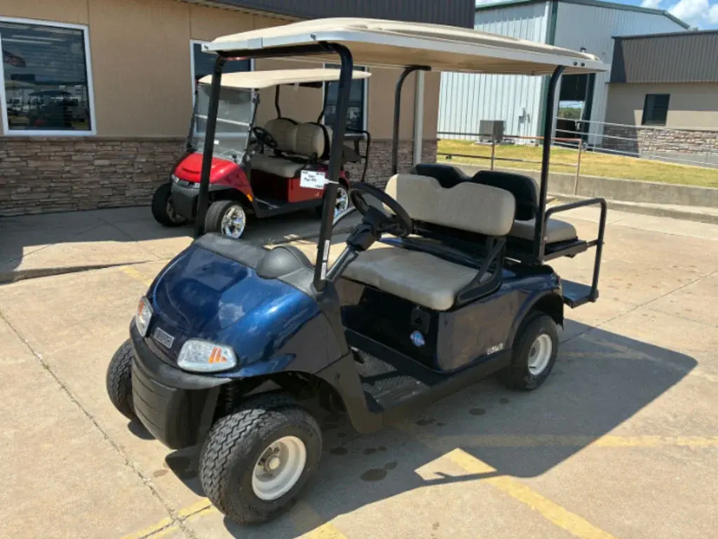 2021 E-Z-GO RXV ELiTE Lithium photo 1