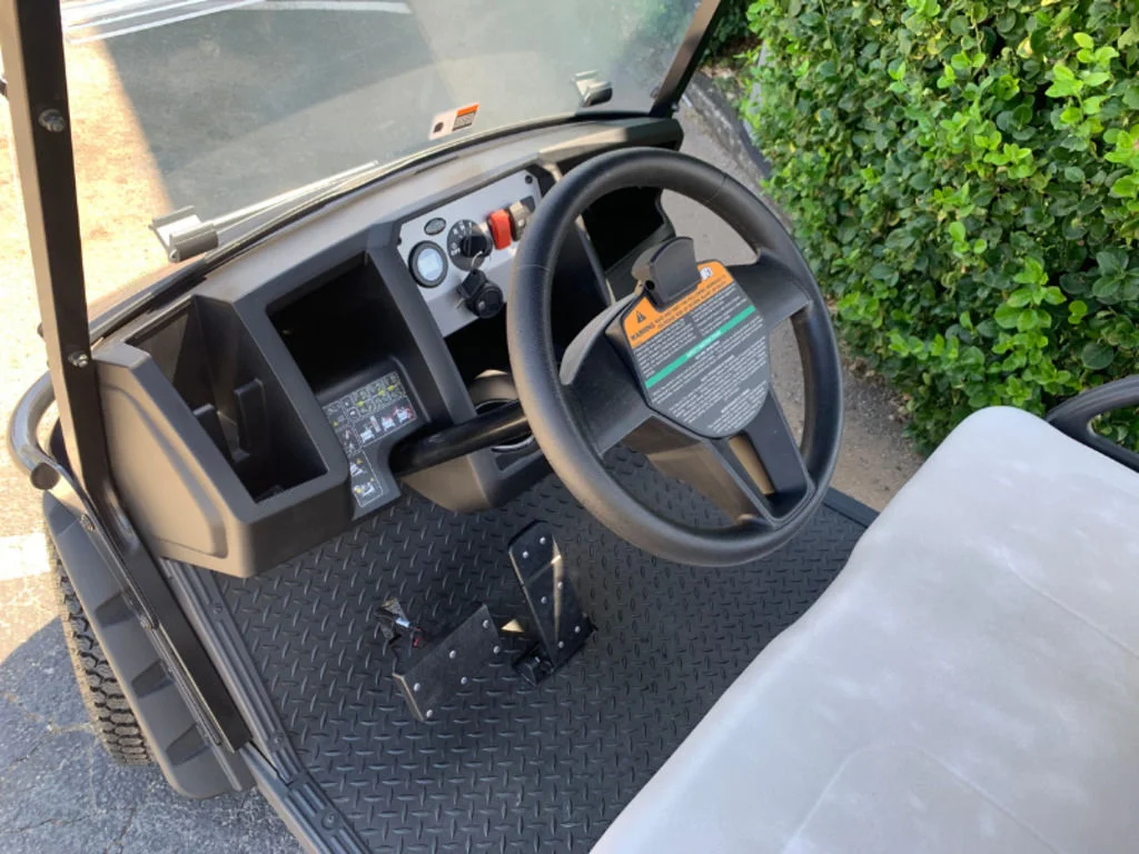 2026 Cushman Hauler 800X photo 4