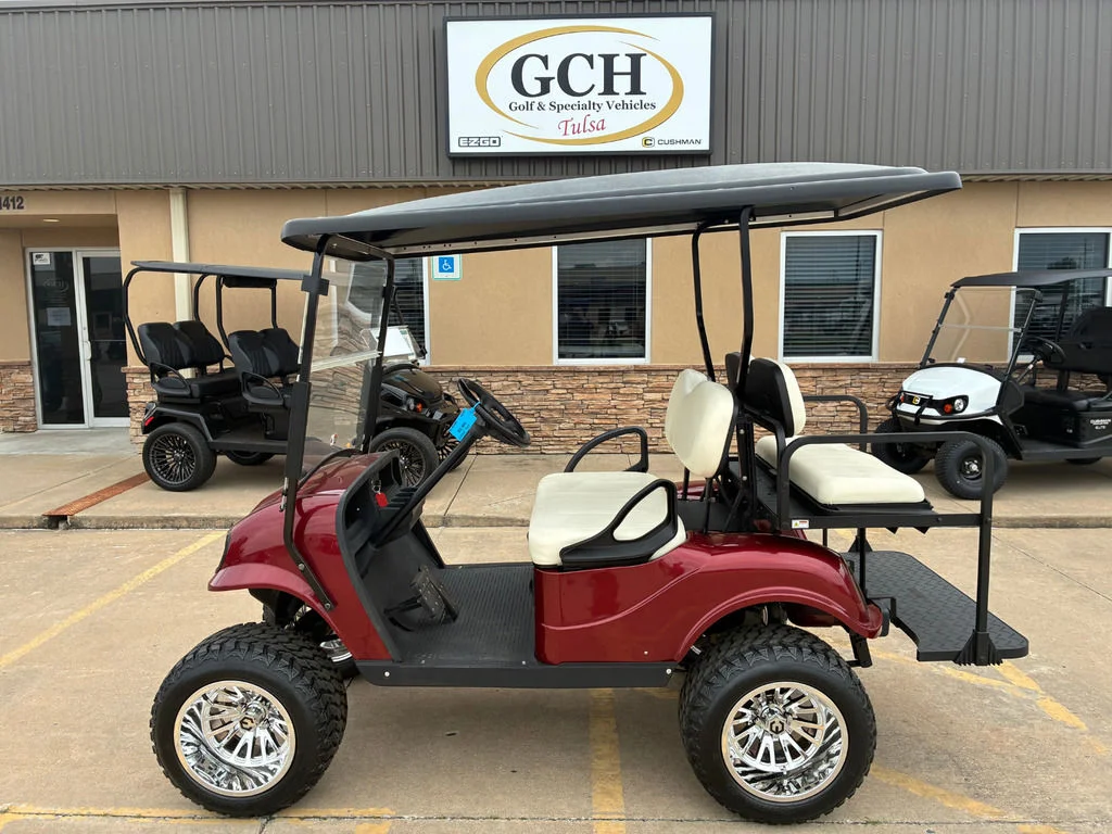 2019 E-Z-GO TXT photo 2