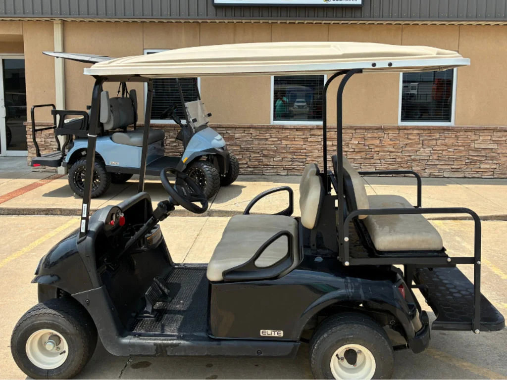 2021 E-Z-GO RXV ELiTE Lithium photo 2
