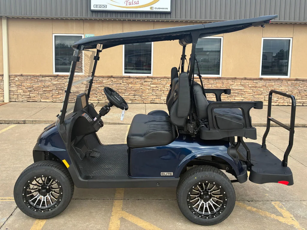 2026 E-Z-GO RXV ELiTE Lithium photo 2