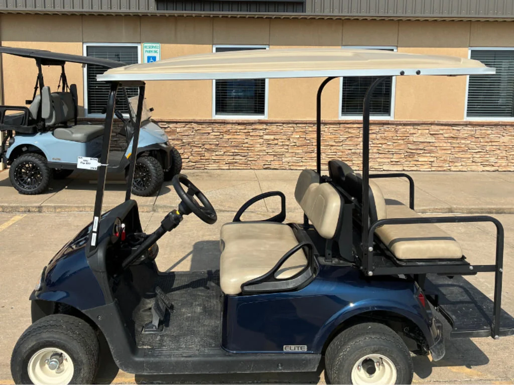 2021 E-Z-GO RXV ELiTE Lithium photo 2