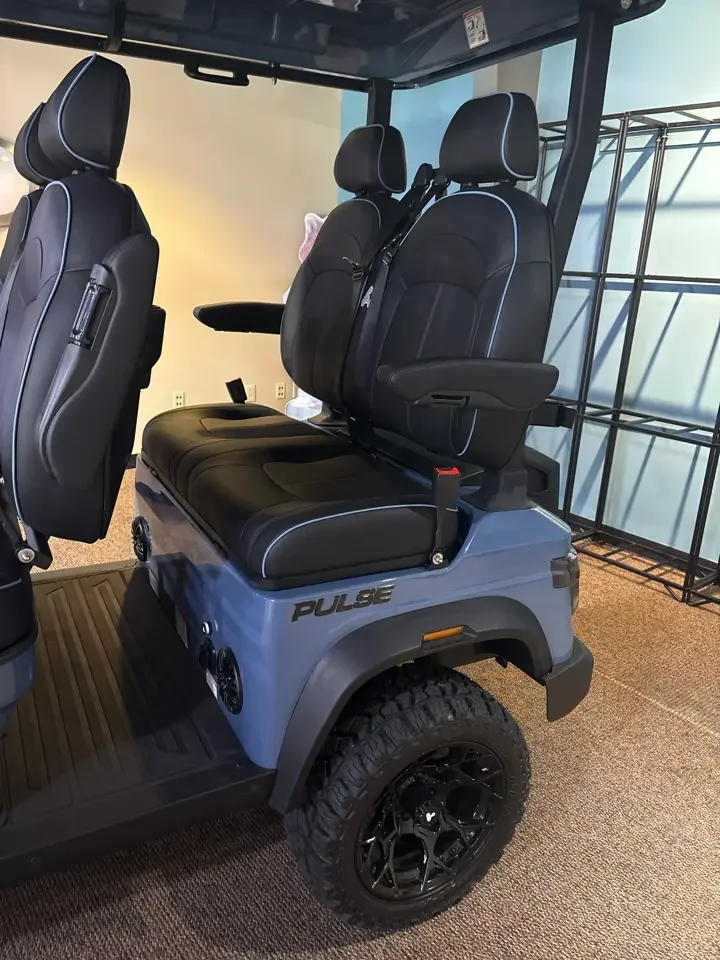 2027 Active EV Lifted Pulse 4F 4F photo 6
